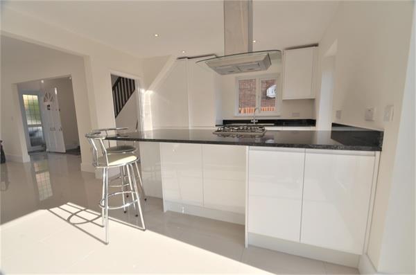 Worcester Crescent, Mill Hill